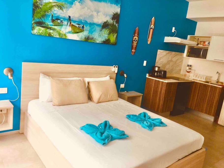 Your Exclusive In The - Amenities & Services For Free!! Apartamento Playa del Carmen